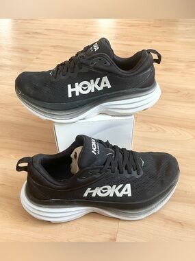 HOKA ONE ONE BONDI 8 Black White BWHT Women 8.0 B US